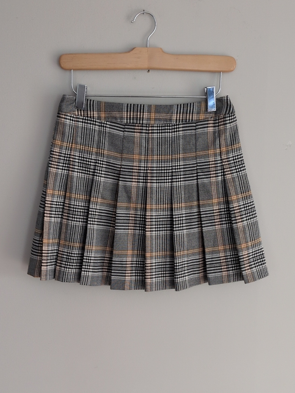 Harlow Gray and Yellow Plaid Pleated Mini Skirt S